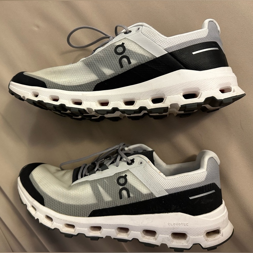 On Women’s Cloudvista Running Sneakers Glacier Black Size 10 M
